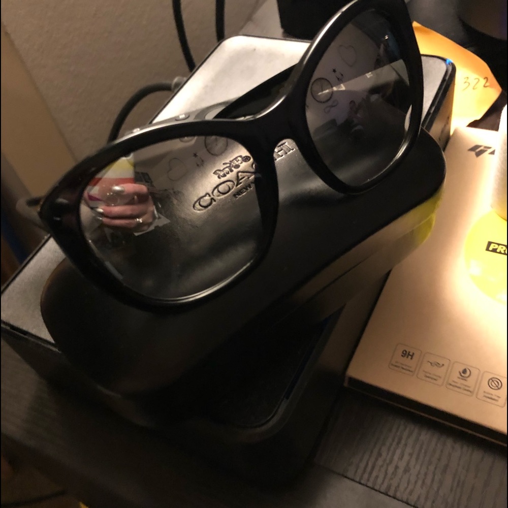 Coach sunnies mirrored